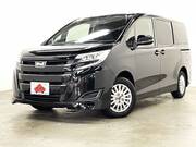 2017 TOYOTA NOAH X