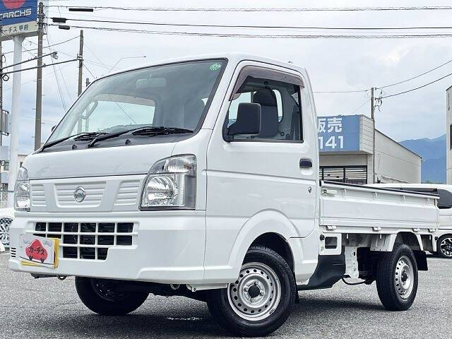 NISSAN NT100　CLIPPER
