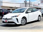 2022 TOYOTA PRIUS S