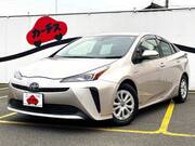 2019 TOYOTA PRIUS S
