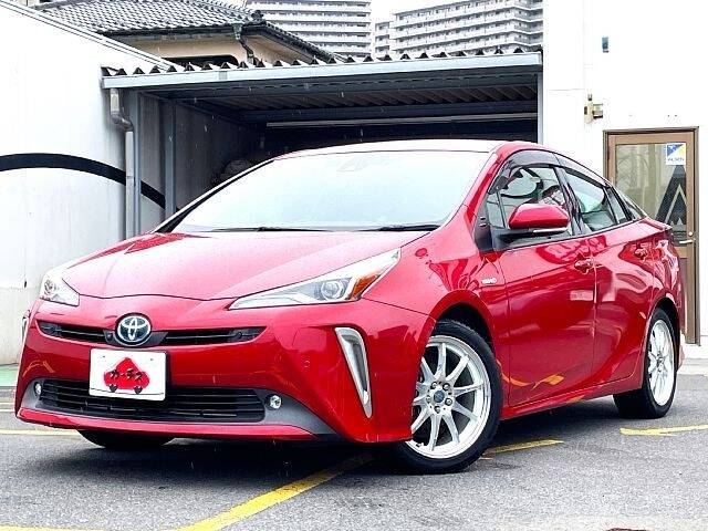 TOYOTA PRIUS