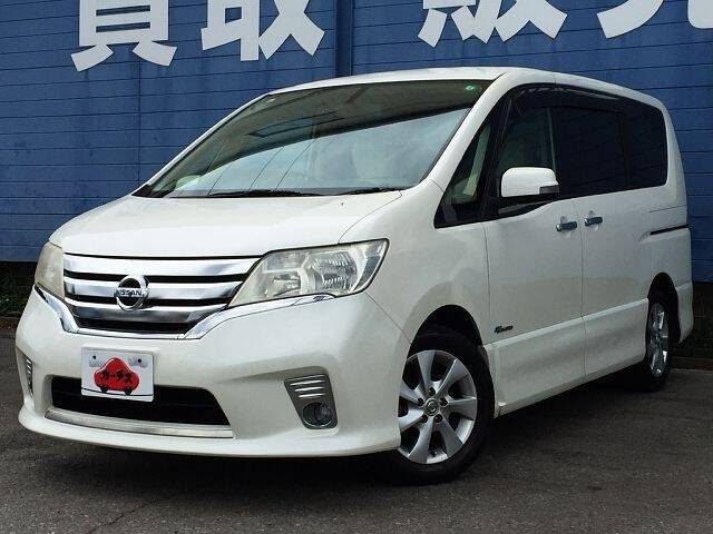 NISSAN SERENA