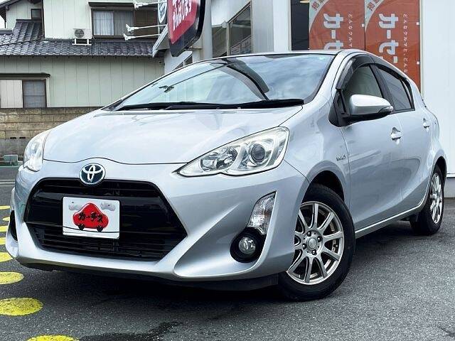 TOYOTA AQUA S
