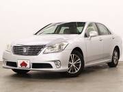2010 TOYOTA CROWN ROYAL SALOON