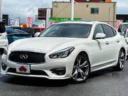 2017 NISSAN FUGA