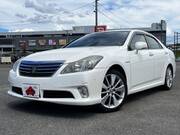 2010 TOYOTA CROWN