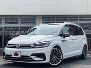 2017 VOLKSWAGEN GOLF TOURAN