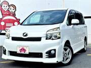 2010 TOYOTA VOXY