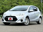2017 TOYOTA AQUA