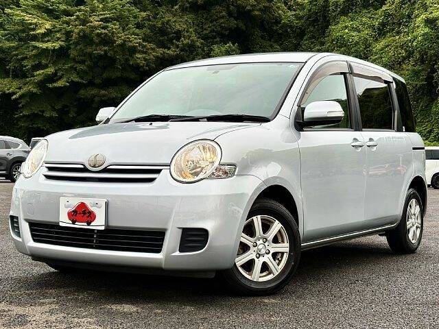 TOYOTA SIENTA X LIMITED