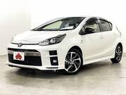 2019 TOYOTA AQUA
