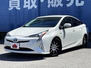 2016 TOYOTA PRIUS S