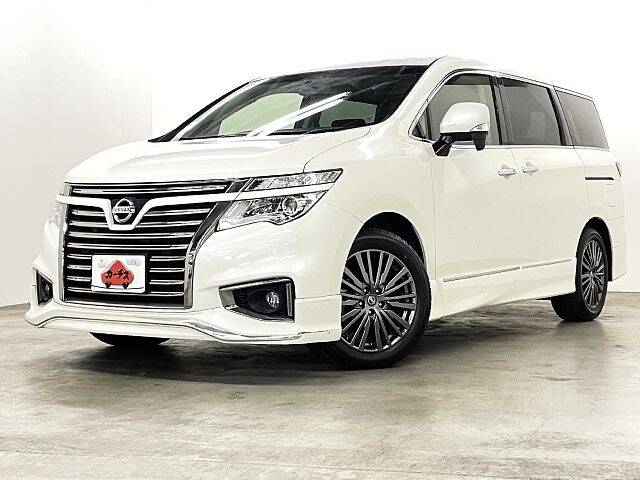 NISSAN ELGRAND