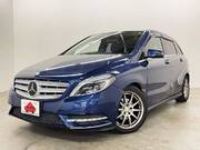 2012 MERCEDES BENZ B180