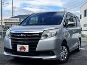 2014 TOYOTA NOAH X