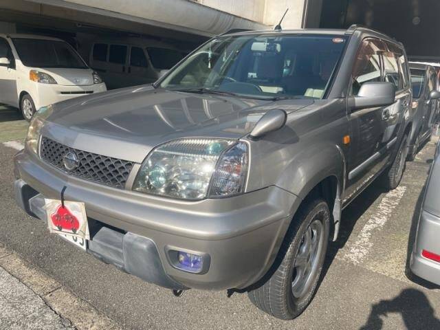 NISSAN X-TRAIL S