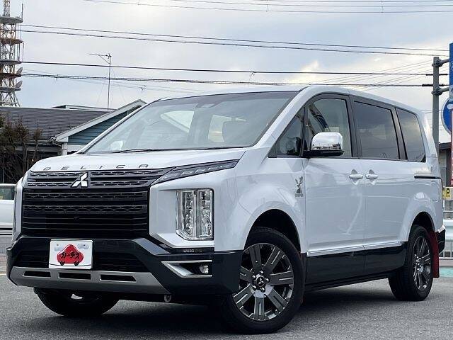 MITSUBISHI DELICA D5