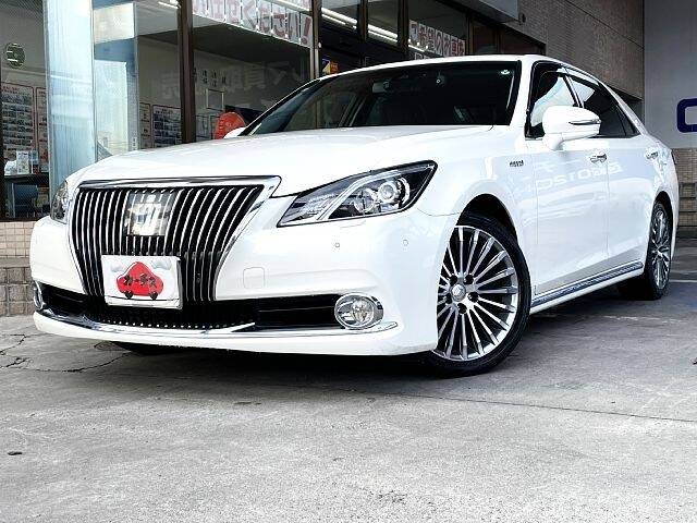 TOYOTA CROWN MAJESTA
