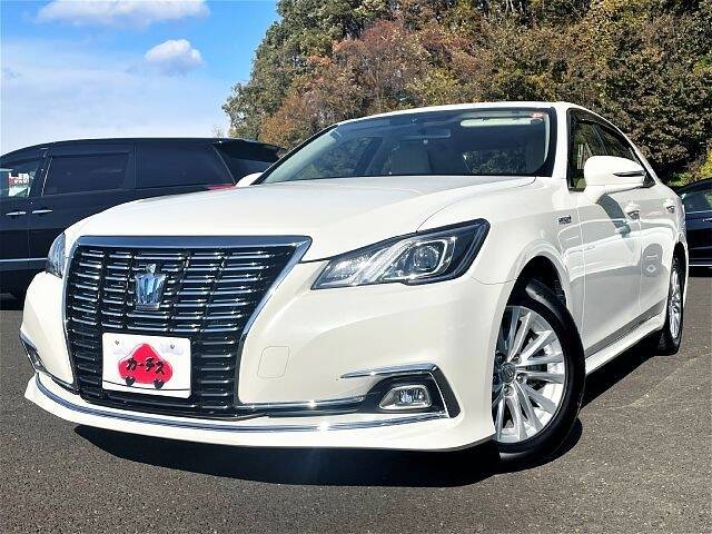 TOYOTA CROWN
