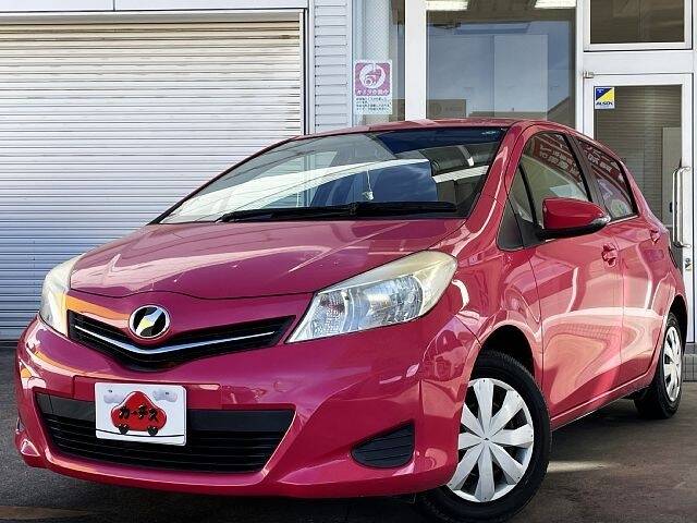TOYOTA VITZ (YARIS)