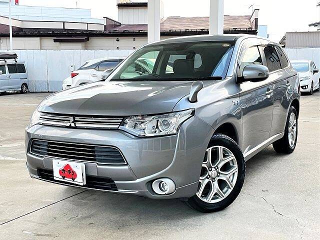 MITSUBISHI OUTLANDER PHV