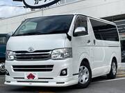 2011 TOYOTA HIACE VAN