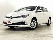 2015 TOYOTA AURIS