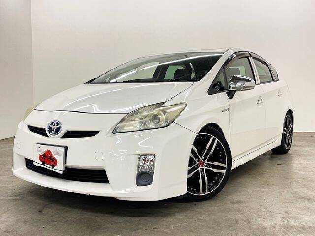 TOYOTA PRIUS L