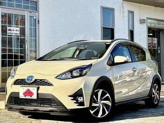 TOYOTA AQUA CROSSOVER