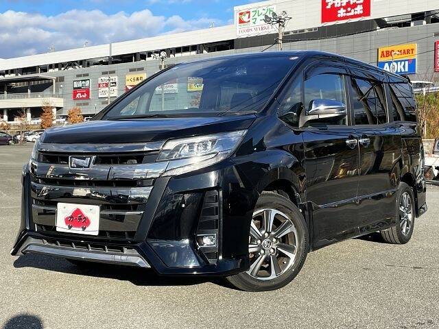 TOYOTA NOAH