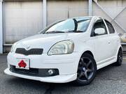 2003 TOYOTA VITZ