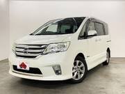 2013 NISSAN SERENA