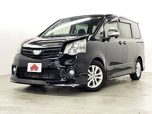 TOYOTA NOAH SI