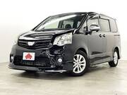 2010 TOYOTA NOAH SI