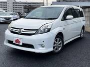 2013 TOYOTA ISIS PLATANA