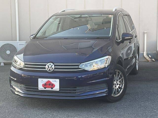 VOLKSWAGEN GOLF TOURAN