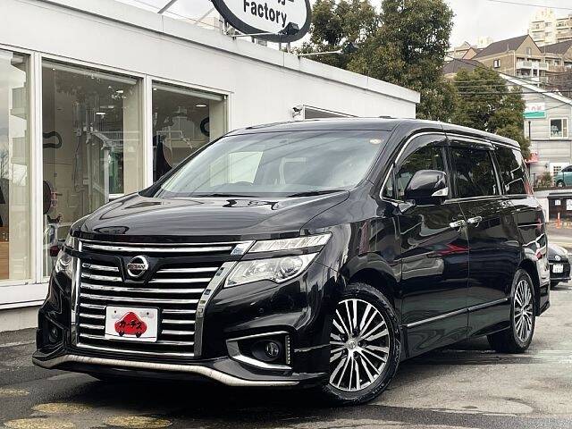 NISSAN ELGRAND
