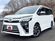 2018 TOYOTA VOXY