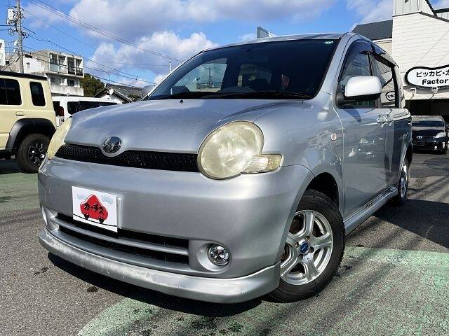 TOYOTA SIENTA X