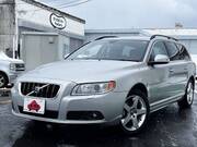 2009 VOLVO V70