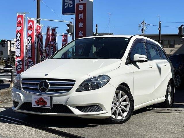MERCEDES BENZ B180