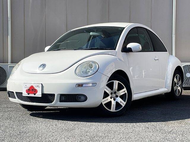 VOLKSWAGEN NEW BEETLE