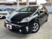 2014 TOYOTA PRIUS S