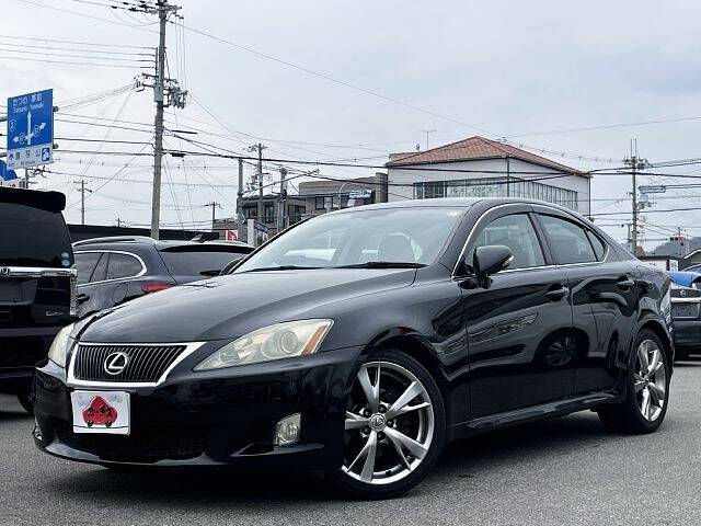 LEXUS IS