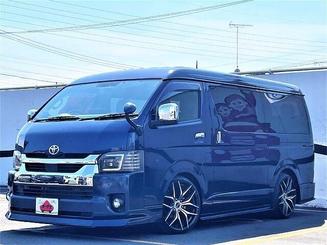 TOYOTA HIACE WAGON
