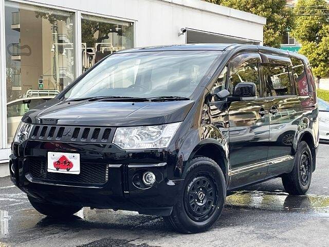 MITSUBISHI DELICA D5