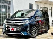 2017 TOYOTA NOAH SI
