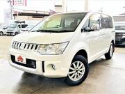 2017 MITSUBISHI DELICA D5