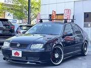 2002 VOLKSWAGEN BORA V5