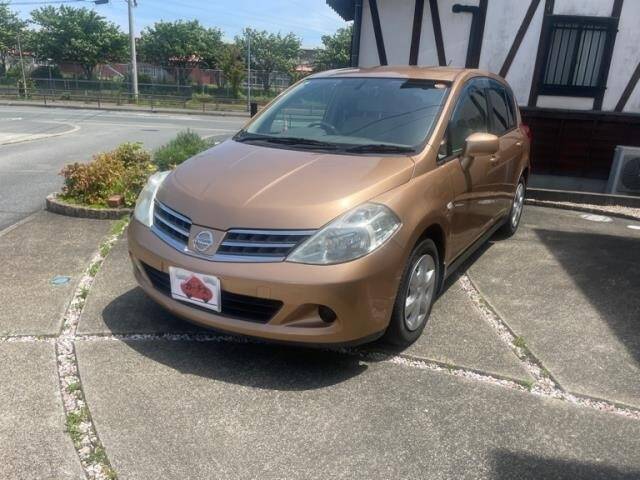 NISSAN TIIDA 15M